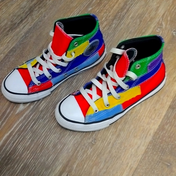 Kids - Converse Chuck Taylor Sneakers - Size US 1 - Unisex - Picture 2 of 6